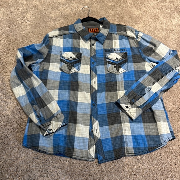 Rock Revival Other - Rock Revival dress shirt from buckle size XXL great condition !